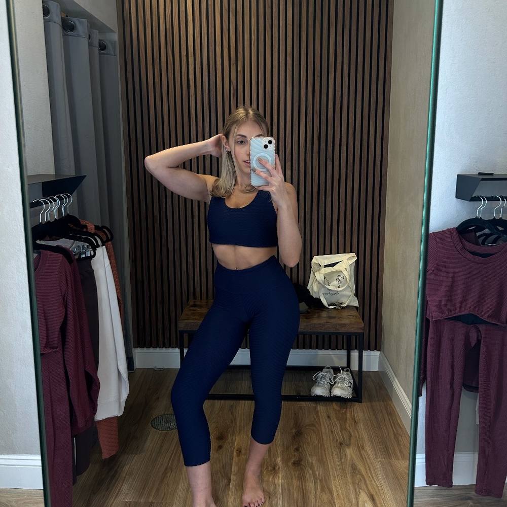 Booty by Brabants CROCO SKIN CROPPED LEGGINGS MIDNIGHT BLUE